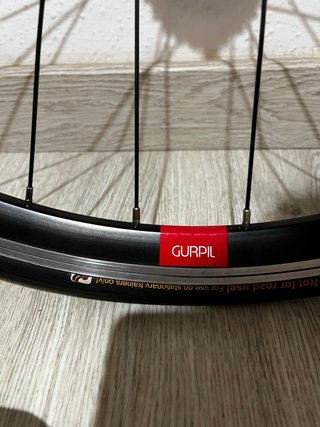 Rodillo Bkool Connect Sport + Rueda Continental