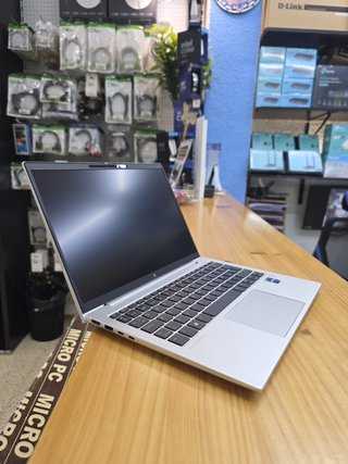 PORTATIL HP ELITEBOOK 830 G9 i5-12gen R.638