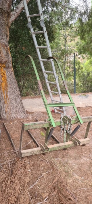 Saca leña para tractor