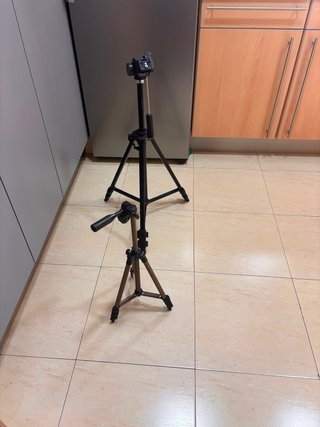 Dos Trípodes para Cámara