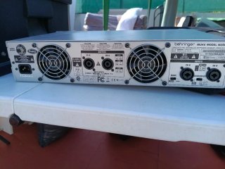 Pack DJ Behringer Amplificador Ecualizador
