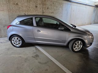 Opel Corsa Enjoy 1.2