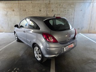 Opel Corsa Enjoy 1.2