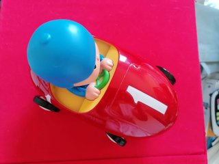 Coche de carreras Pocoyó rojo
