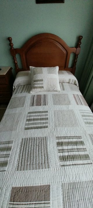 2 Camas Madera Maciza sin Usar