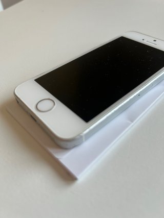 iPhone SE Plata/Blanco