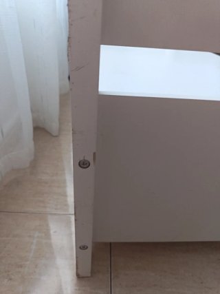 Baúl de madera blanco