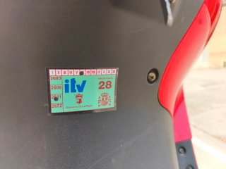Moto Eléctrica Erider 125cc Scooter Roja