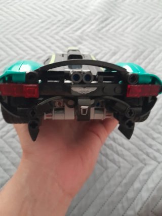 Lego 42208 Aston Martin Valkiria