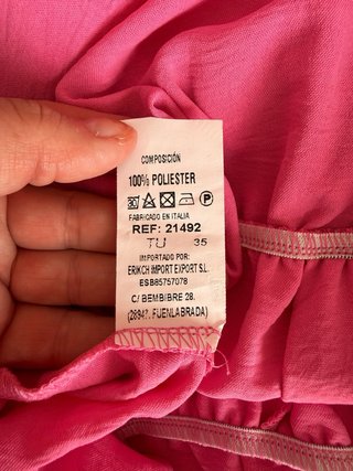 Vestido rosa con volantes