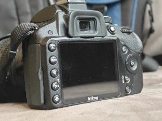 Nikon D3200 + Nikkor 18-105mm VR (8604 disparos)
