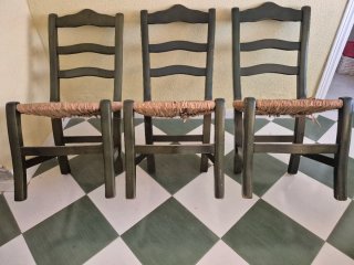 Sillas de comedor de madera y yute