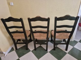 Sillas de comedor de madera y yute