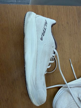 Zapatillas Correr Altra Crema y Gris