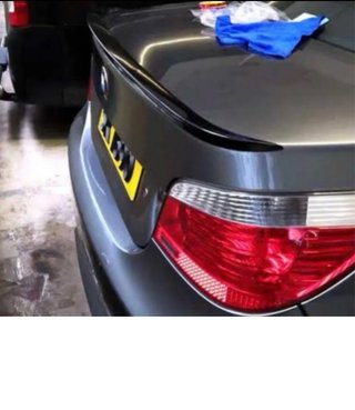 Alerón BMW E60 Negro Brillante