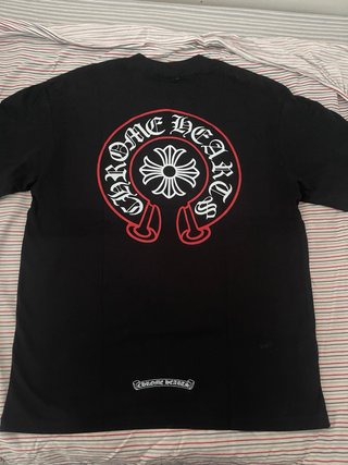 Camiseta Chrome Hearts Negra y Roja