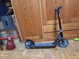 Patinete Oxelo Moby plegable negro/azul aluminio