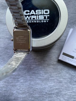 Reloj Casio Vintage Plata y Blanco