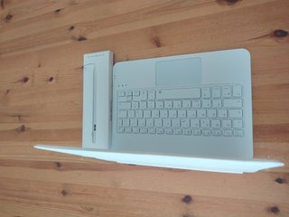 Funda iPad 11 con Teclado y Lápiz, imantada.