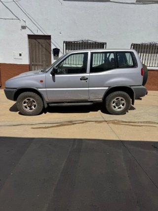 Nissan Terrano II 1993