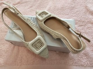 Sandalias tacón medio beige T38