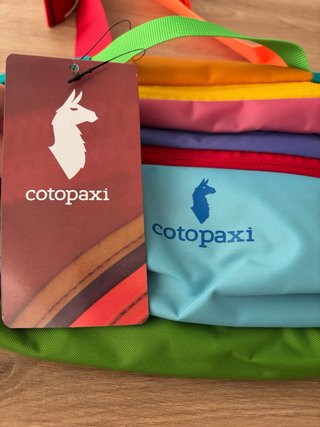 Riñonera Cotopaxi Multicolor