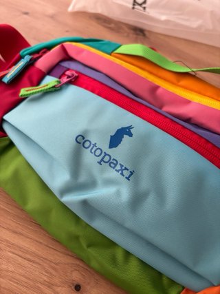 Riñonera Cotopaxi Multicolor