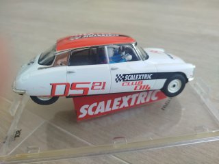 Scalextric Citroën DS21 Club Oil Slot Car