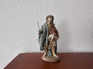 Figura Pastor con Oveja y Gallina Artesanal