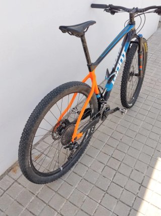 Bicicleta montaña Giant XTC Advanced 29"