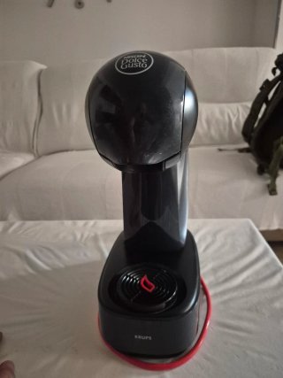 Cafetera Nescafé Dolce Gusto Negra