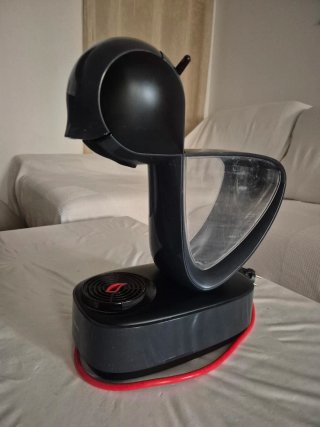 Cafetera Nescafé Dolce Gusto Negra