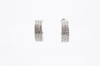 Aro de oro blanco de 18k con diamantes. Ref:045-04-02192
