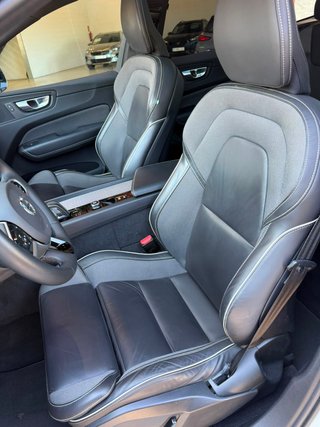 Volvo XC60 RECHARGE PLUS DARK Híbrido 4x4 2.0 T6