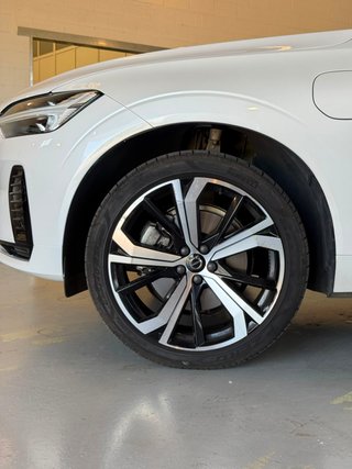 Volvo XC60 RECHARGE PLUS DARK Híbrido 4x4 2.0 T6