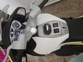 Moto Guardia Civil a Batería