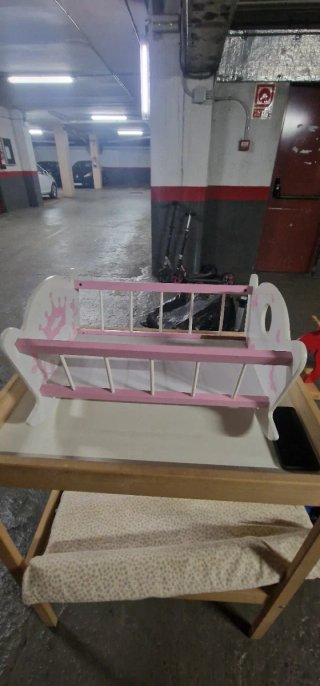Cuna de juguete para bebé