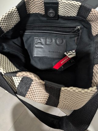 Bolso Adolfo Domínguez Rayas Beige y Negro