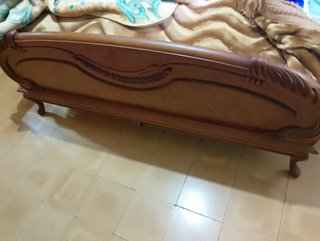 Armario de madera con 6 puertas y espejos