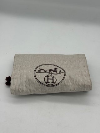 Cinturón Hermes Negro Hebilla Dorada