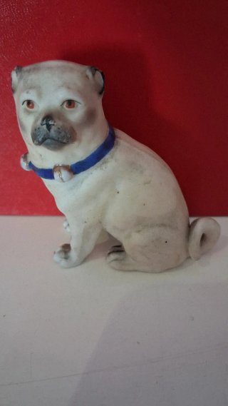 Perro Carlino (Pug) de Biscuit Porcelana