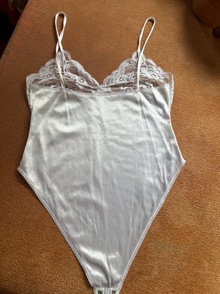 CONJUNTO DE LENCERIA SEDOSO DE DOS PIEZAS