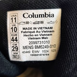 44 - Columbia Facet 75 Mid OutDry - Botas - Negro