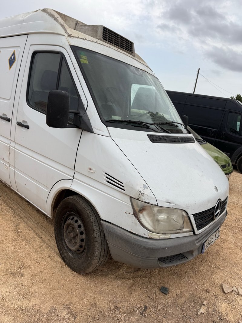 Mercedes-Benz Sprinter 2003 - foto 1