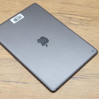 Apple iPad 7 Gris + Factura