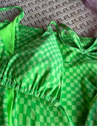 Set 3 pezzi costume bikini e pareo