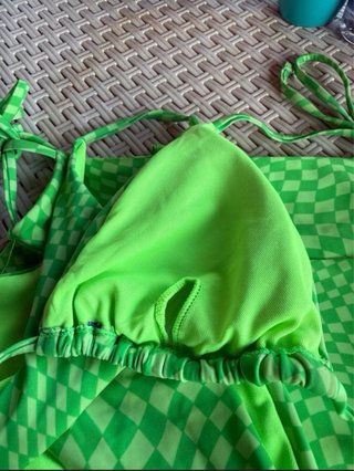 Set 3 pezzi costume bikini e pareo