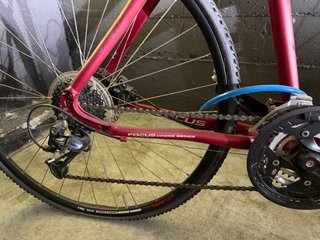 Bicicleta Focus Cross Series Roja
