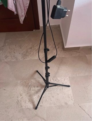 Aro de luz LED con soporte para móvil