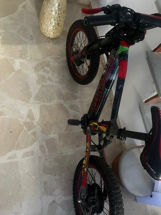 Bicicleta eléctrica de 18 pulgadas